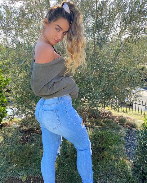 25M Followers, 766 Following, 1,681 Posts - See Instagram photos and videos from Sommer Ray (@sommerray)